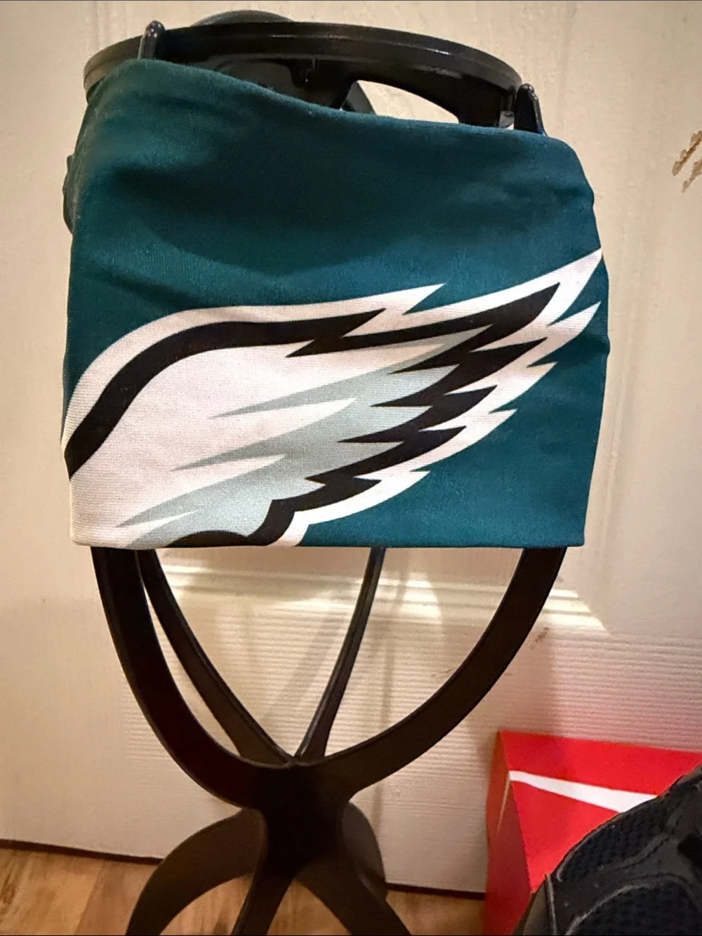 reversible Philly eagles head band and Nike pack one size fits all shoe size 2